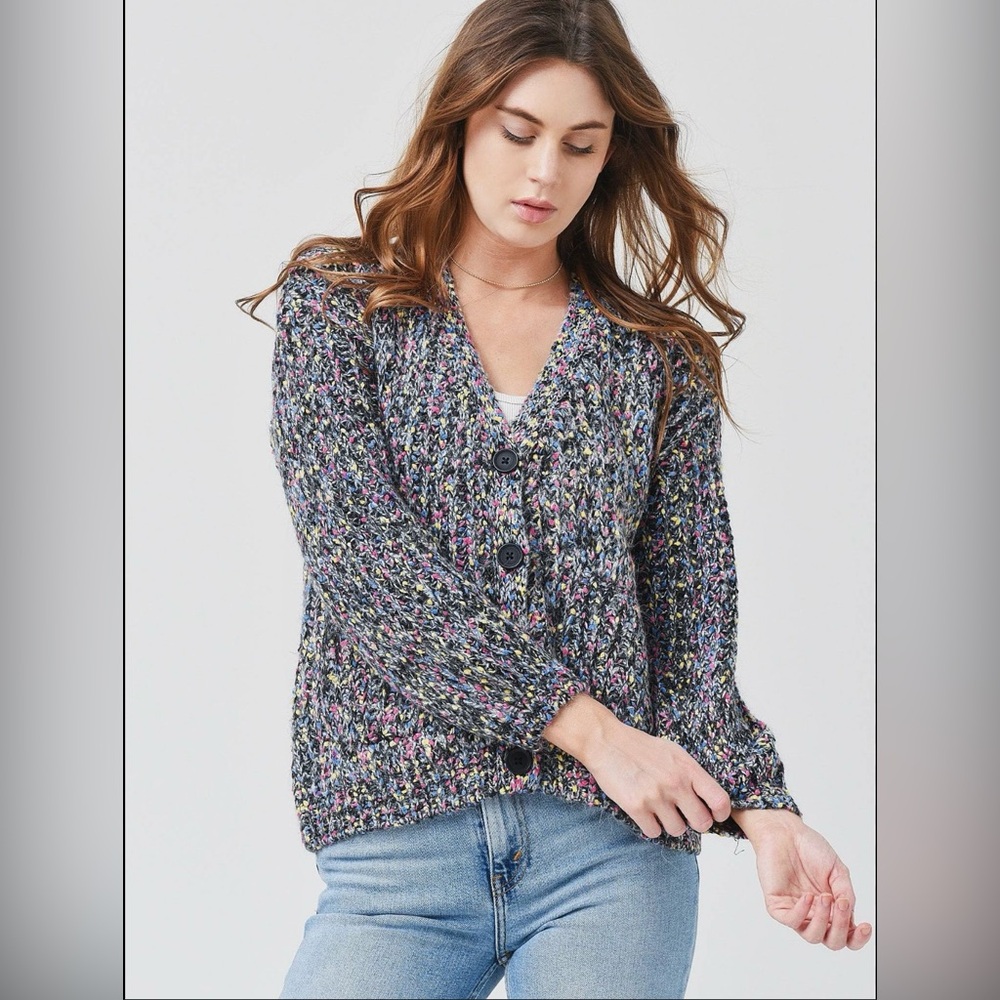 EUC! BB Dakota Surprise Me Cardigan. Size S.